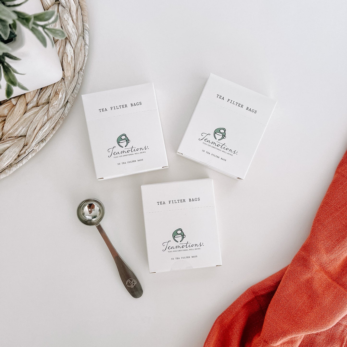 Tea Brewing Kit: 90 Tea Bags + 1 Perfect Scoop
